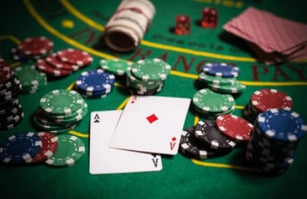 a80 app မိုဘိုင်းဖြင့် Sportsbook Live Betting ကစားနေသောမြင်ကွင်း